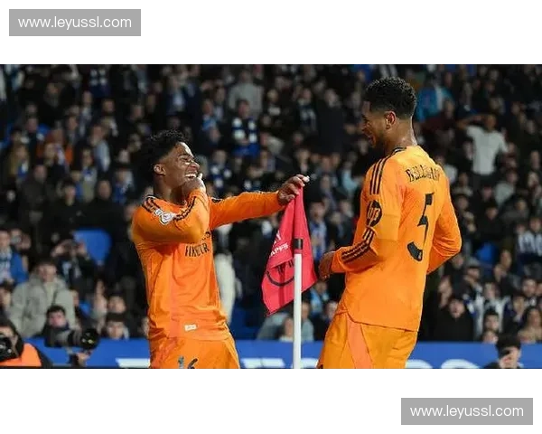 里昂客场1-0险胜南特，舒尔茨制胜球恩德里克染红离场