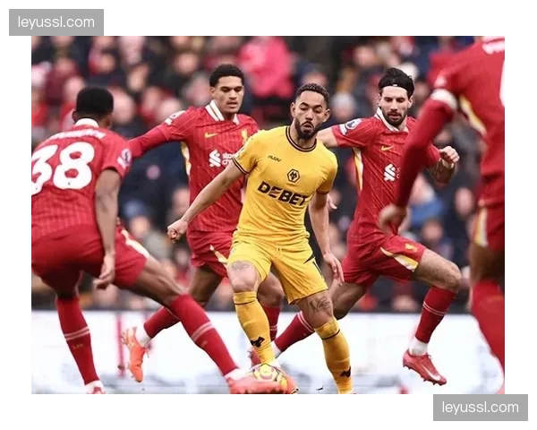 英超-麦卡利斯特世界波 利物浦2-1逆转狼队暂登榜首